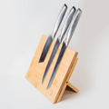 The Magnetic Bamboo Chopping Board